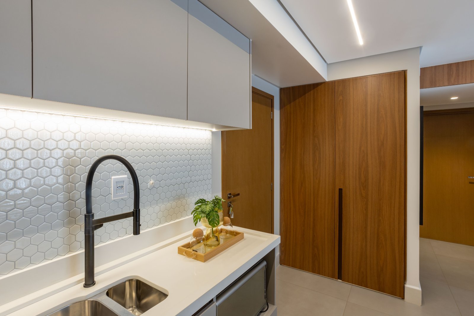 2024-10-09_CITY-AZURE602-SalaCozinha (203)-1600×1067