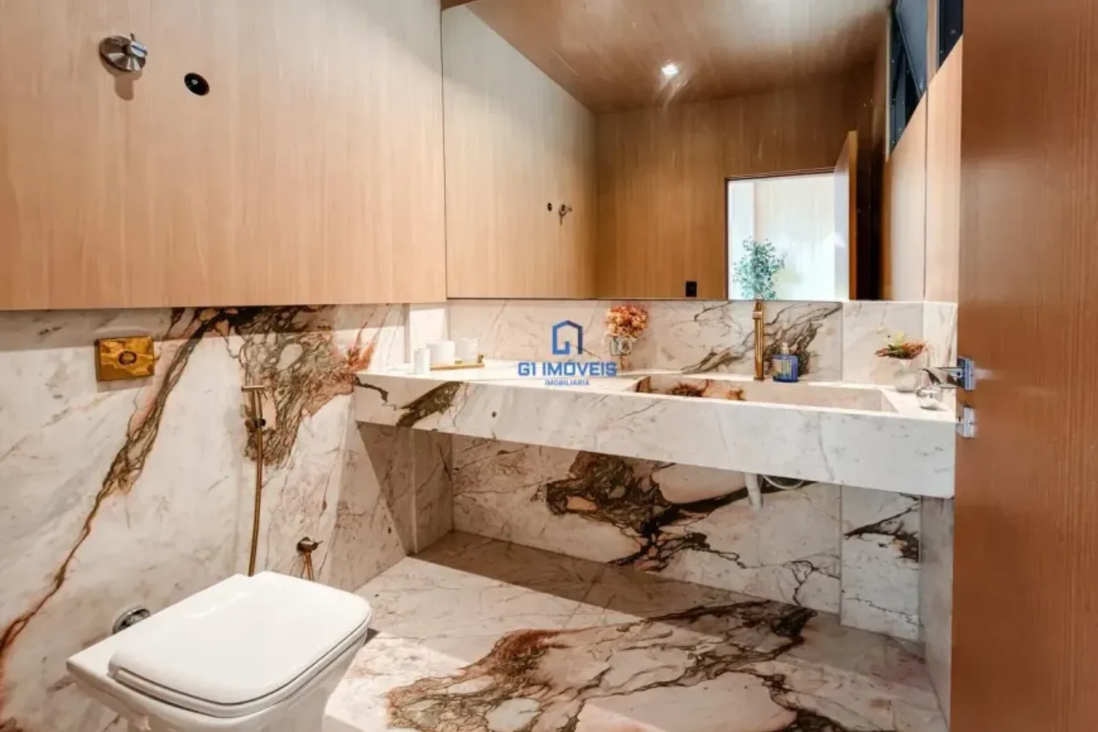 casa-de-condominio-com-6-quartos-a-venda-1150m-no-residencial-aldeia-do-vale-goiania (2)-1600×1067