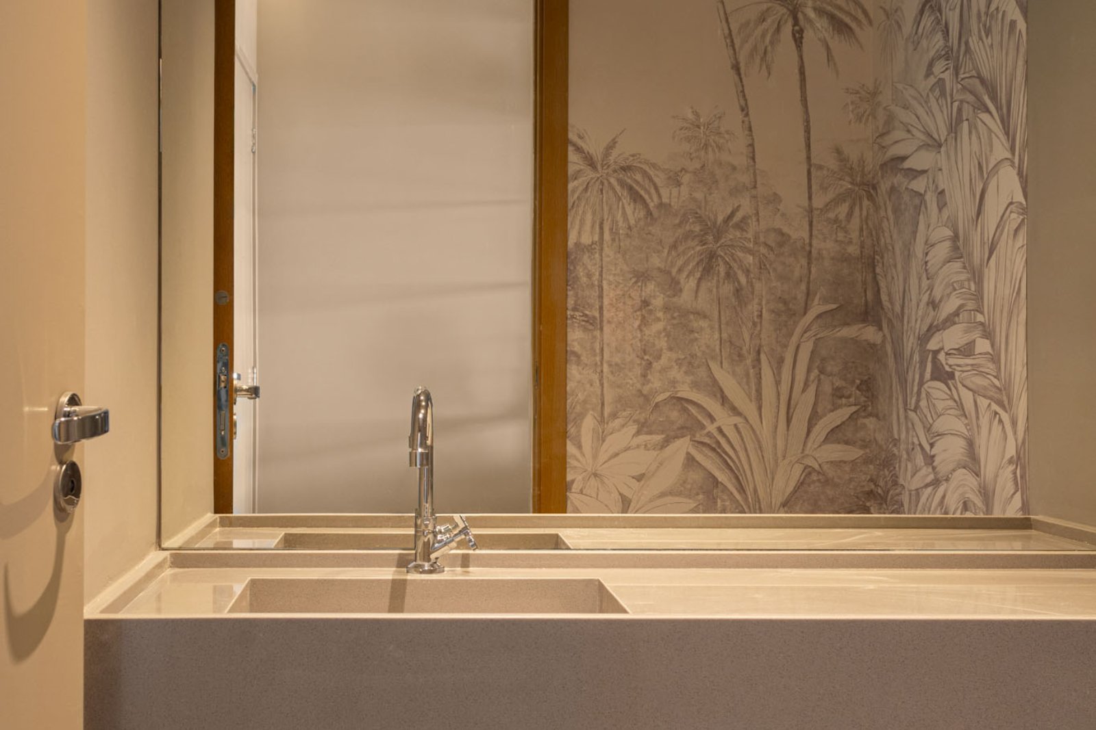 LAVABO-1600×1067