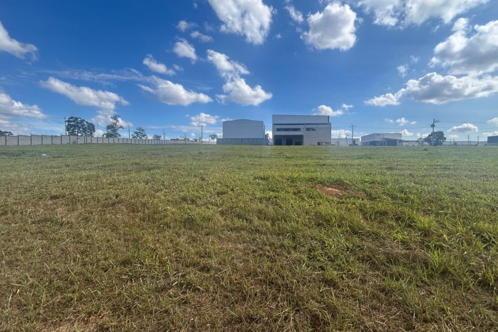 WhatsApp-Image-2025-08-05-at-13.32.50-1600×1067