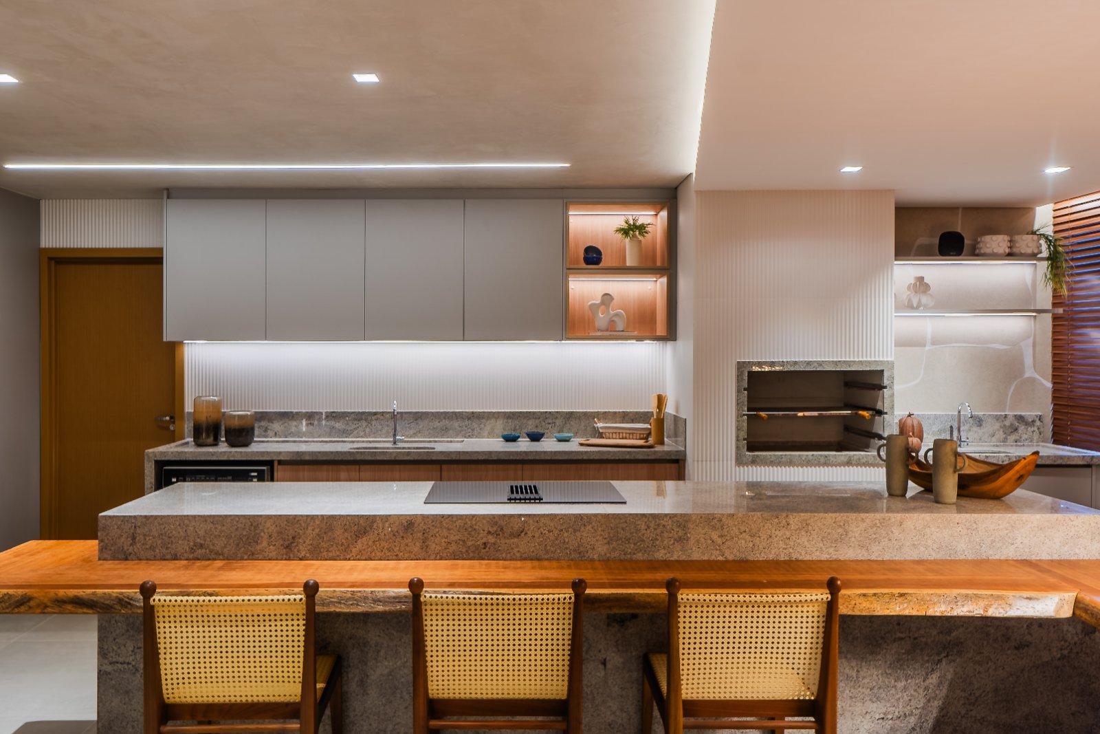 Decorado – EURO-4-1600×1067