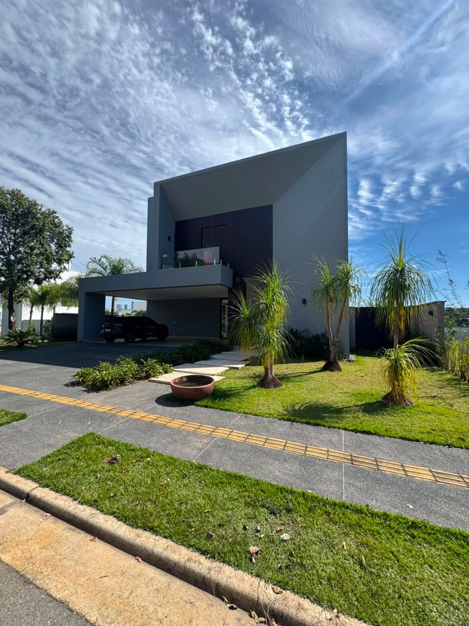 1 FACHADA