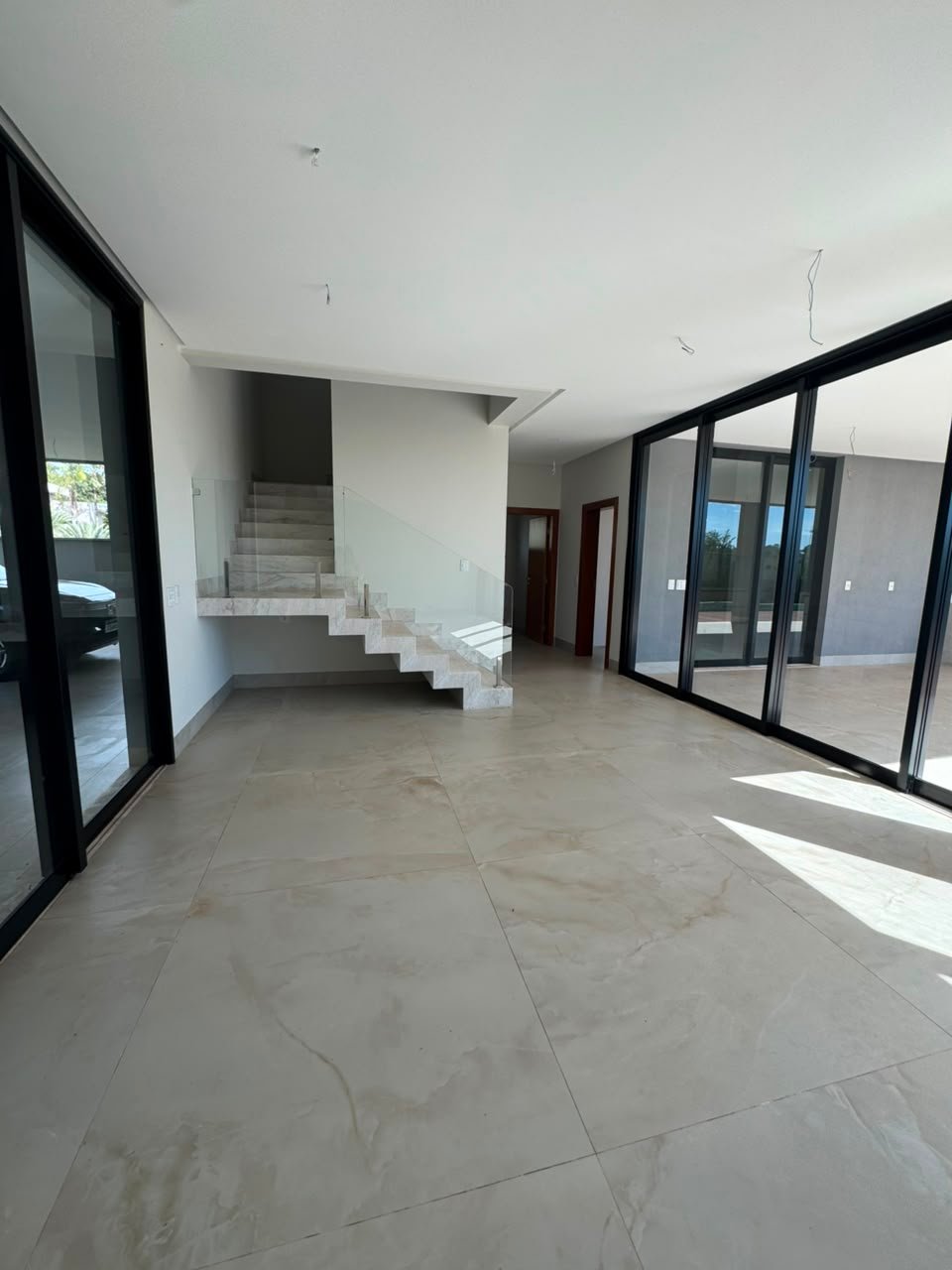 2 SALA