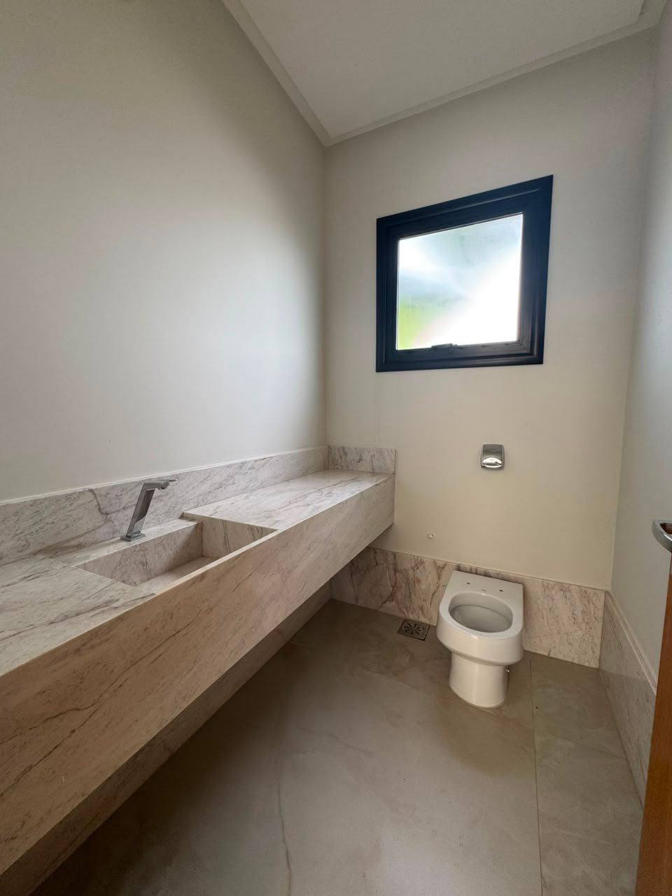 LAVABO