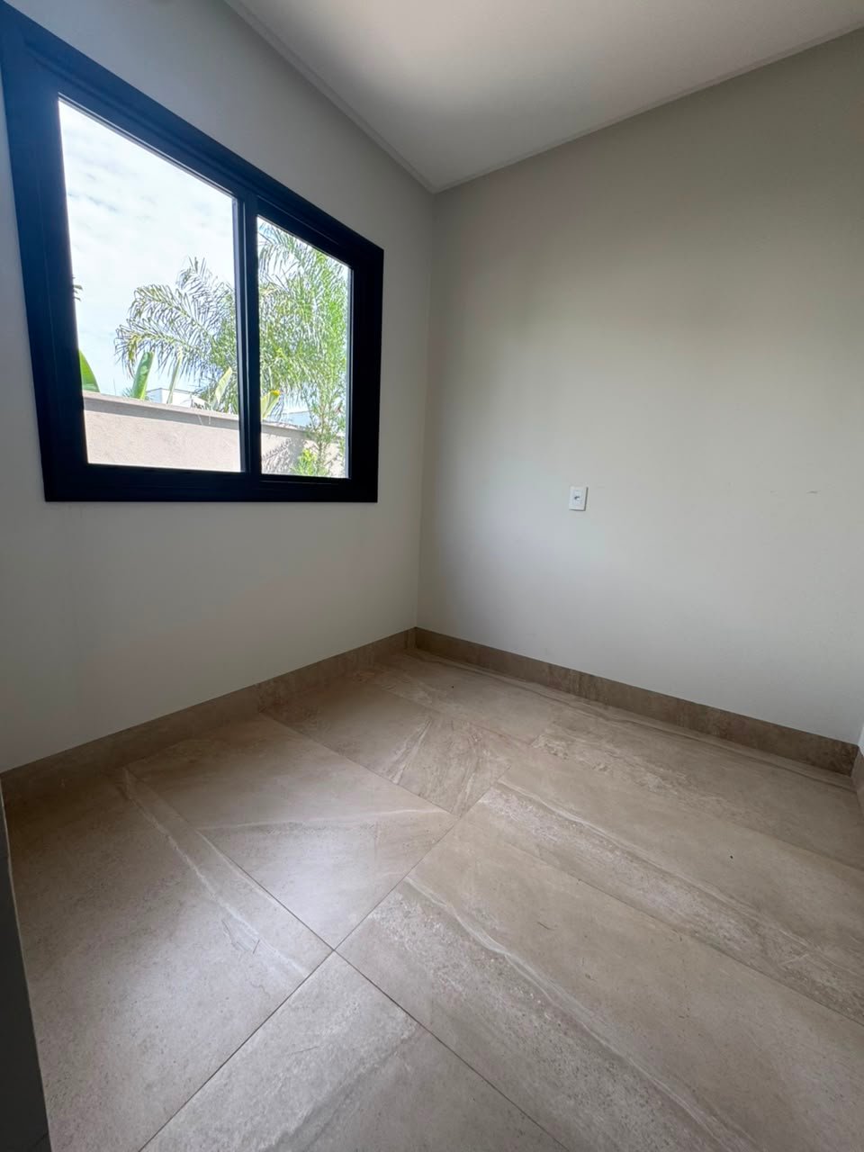 QUARTO EMPREGADA