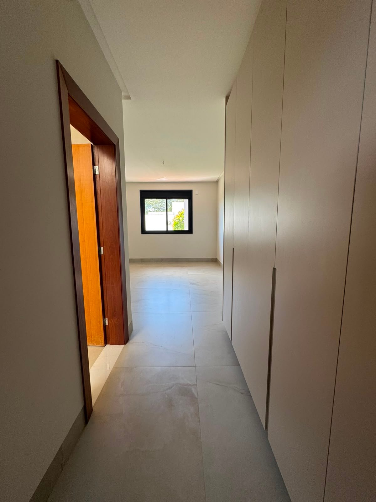 SUITE 1