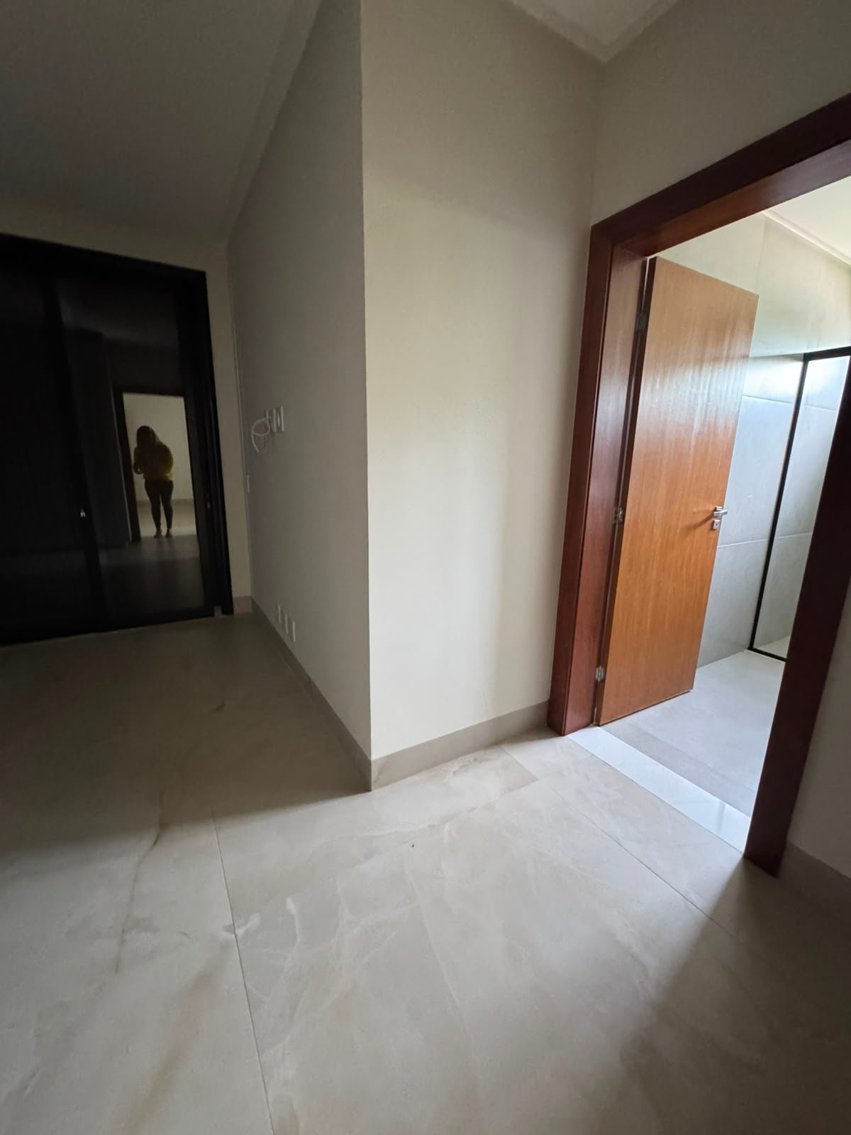 SUITE 2